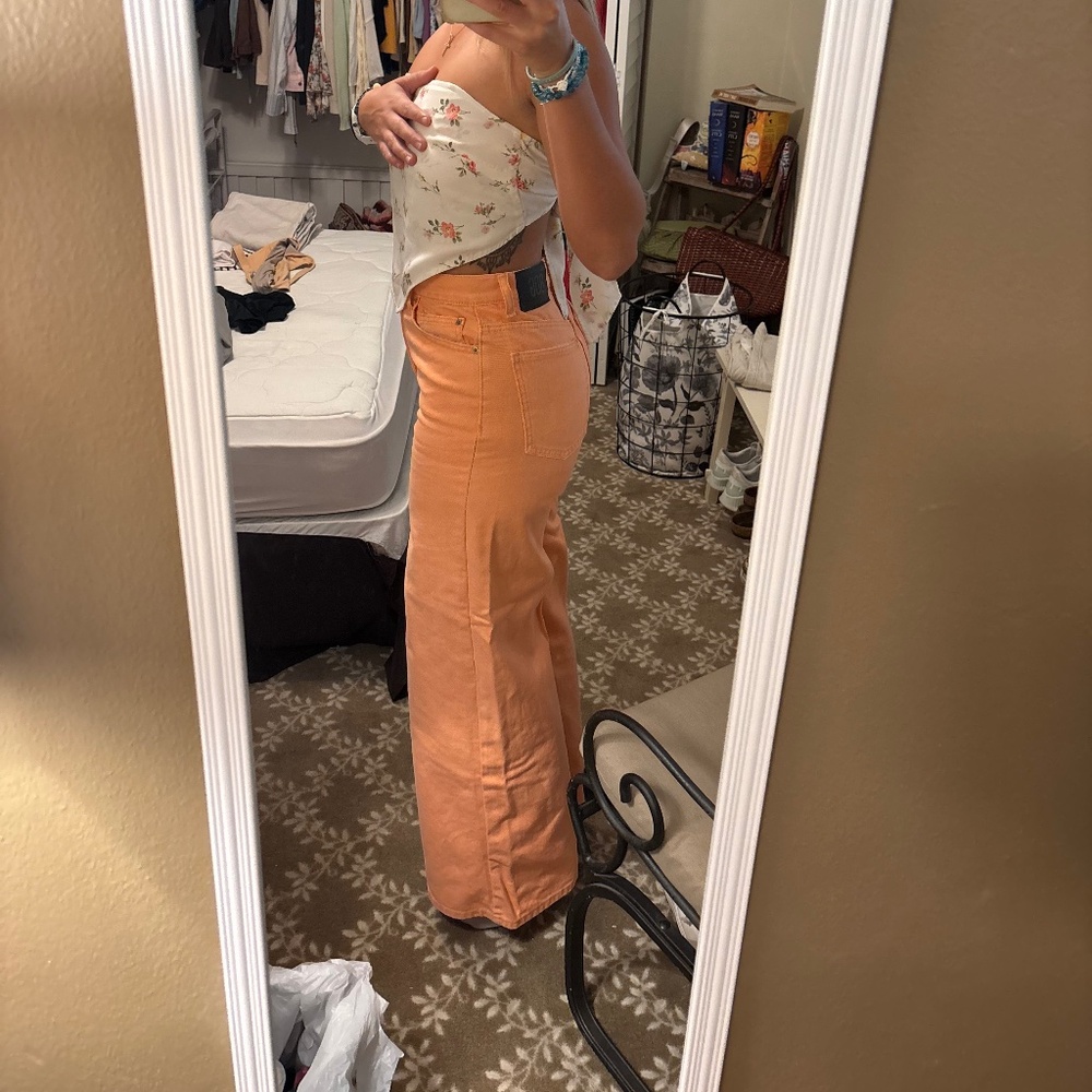 BDG Jeans - Picture 6 of 8